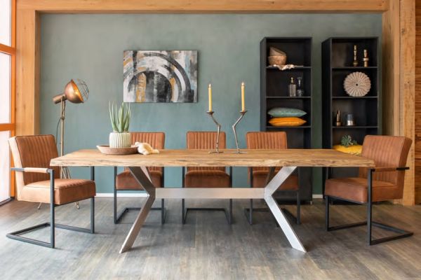 Eiken boomstam tafel