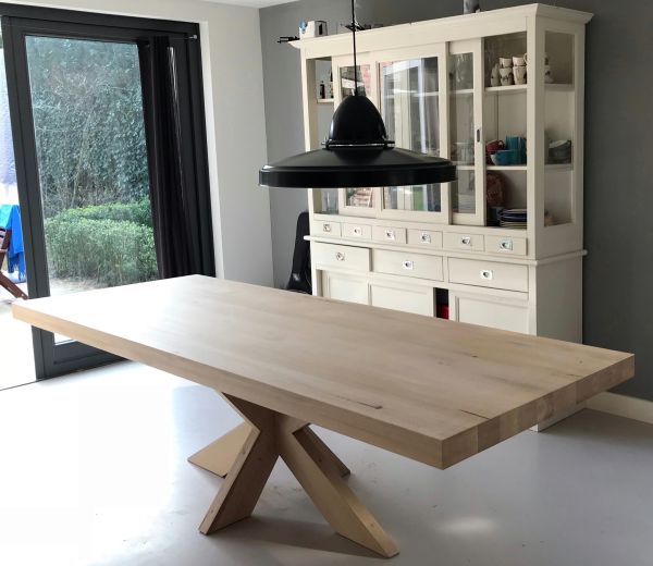 Massief eik tafel