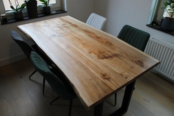 Boomstam iepen houten