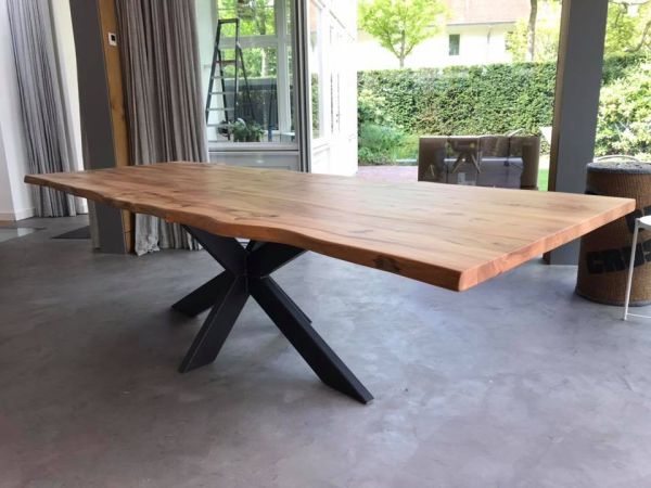 Iepen boomstam tafel met los bankje