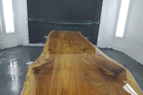 Epoxy boomstamtafel kopen