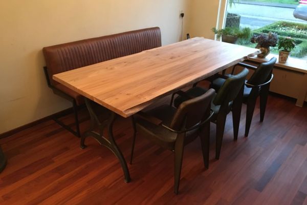 Iepen boomstam tafel met los bankje