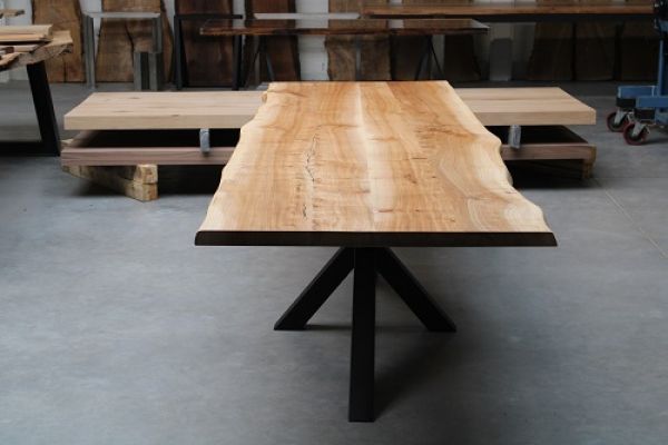 Boomstam iepen houten