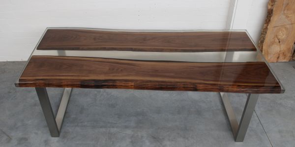 Omhulde epoxy tafel kopen